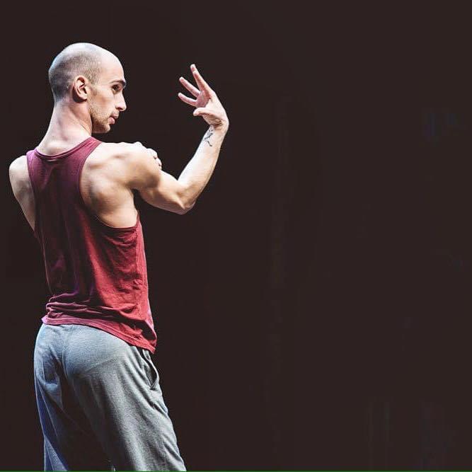Giorgio Azzone prof danza contemporanea